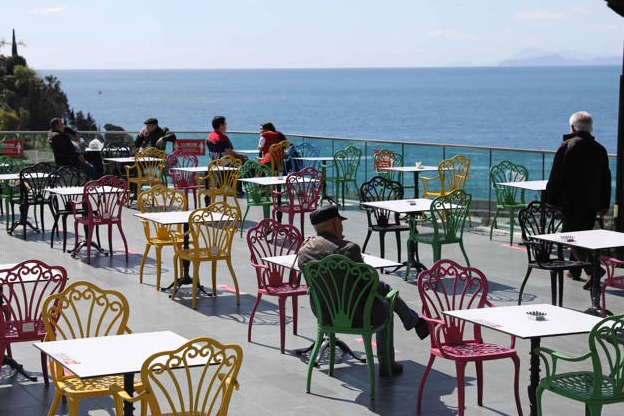 Antalya'da sosyal tesisler bayram süresince hizmette